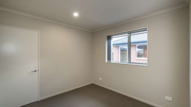 1 Stanwood Grove Darfield_17