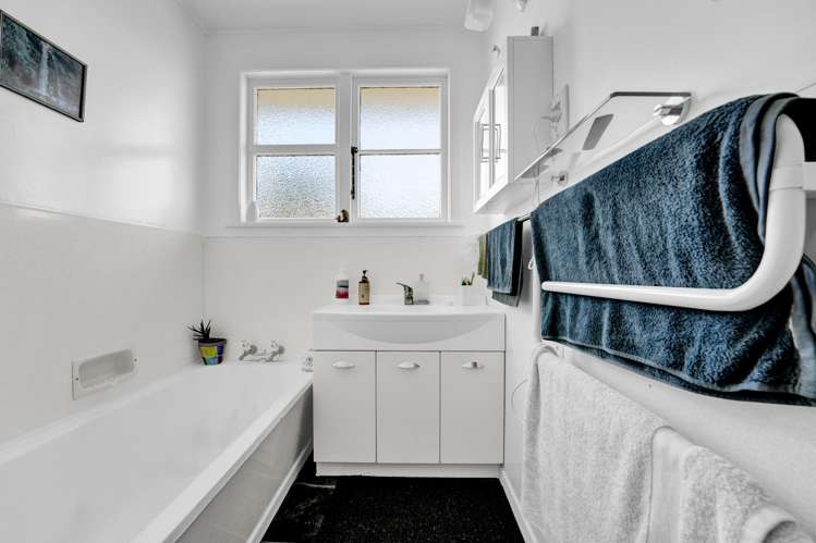 234 Egmont Street Patea_12