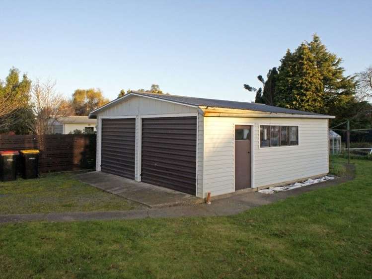 16 Chester Street Otautau_12