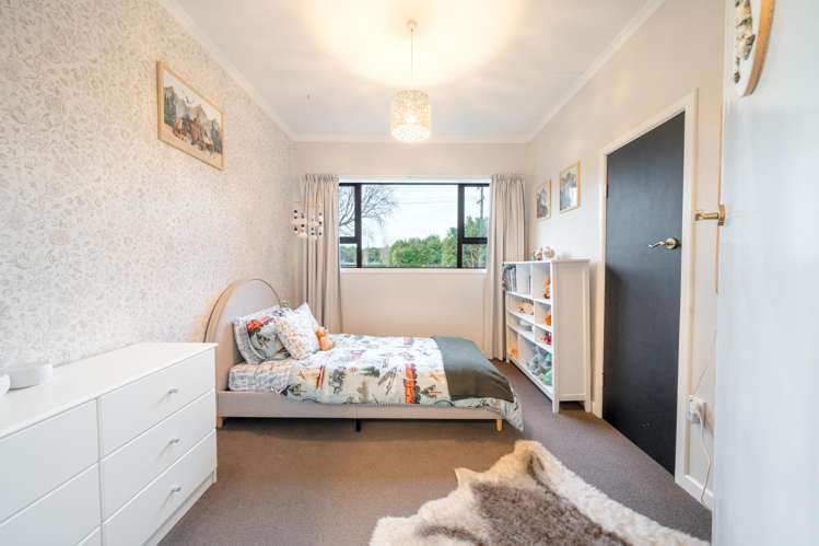 76 Ariki Avenue Otatara_13