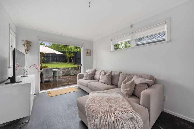 1/10 Selwyn Crescent Forrest Hill_8