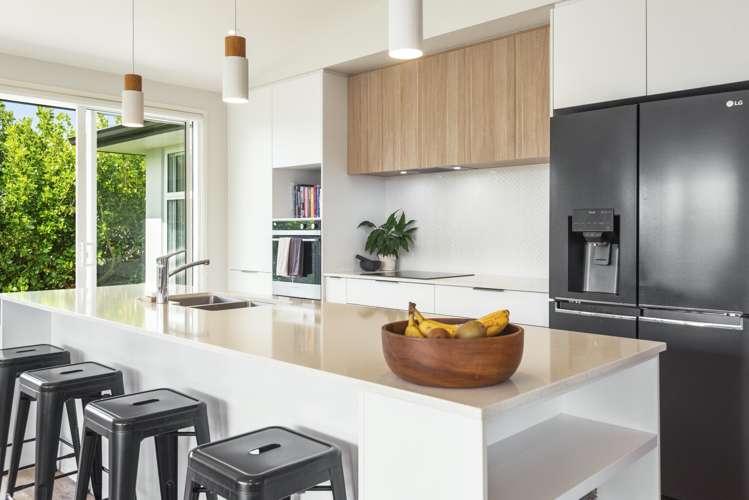 15 Louise Drive Ohauiti_2