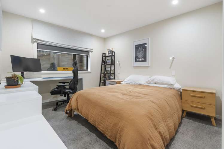 16 Arataki Views Way Glen Eden_22