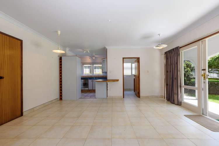 40 Matua Road Matua_21