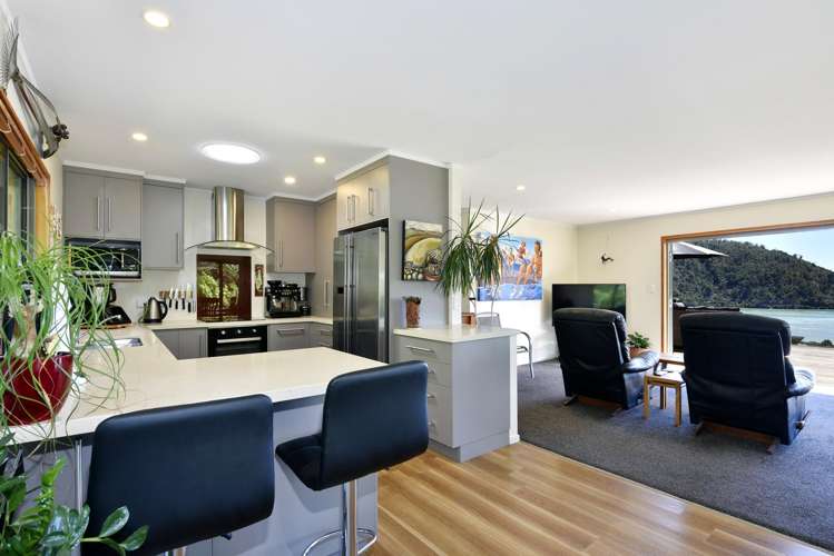 51 Old Mill Road Okiwi Bay_12