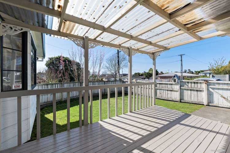 2/8 View Road Papakura_9