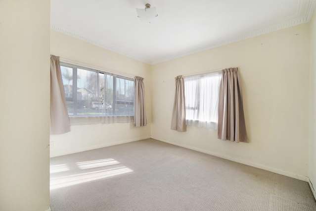 56 Landscape Road 10695_4