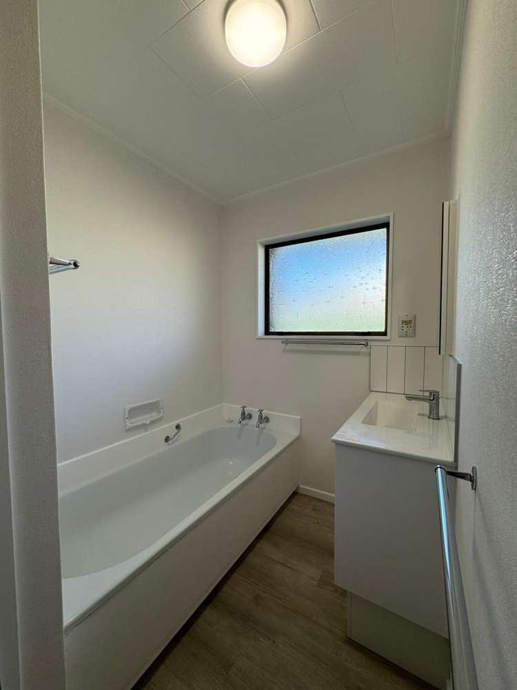  2/145 Tukapa Street Westown_7