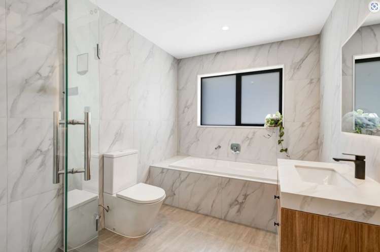 63 Pacific Heights Road Orewa_12
