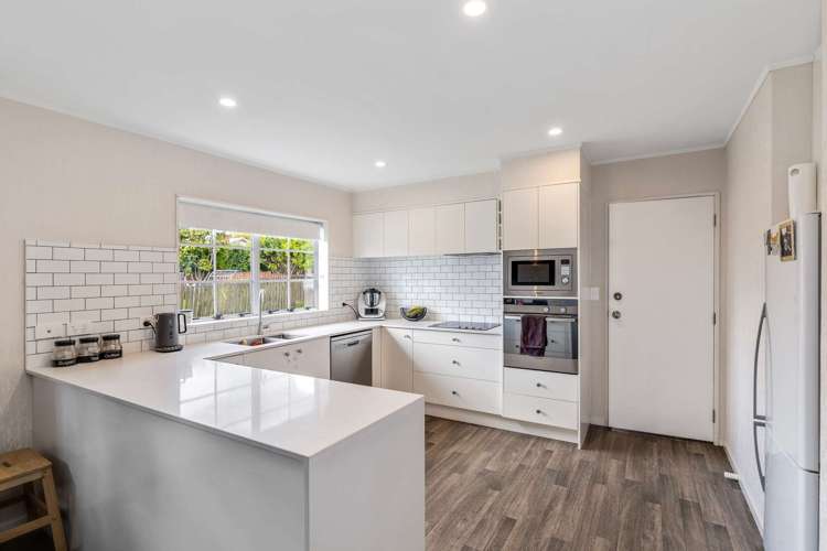 2/55 Clark Road Pahurehure_12