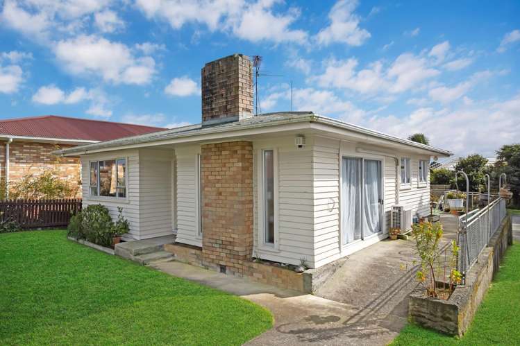 13 Lawrie Avenue Pukekohe_4