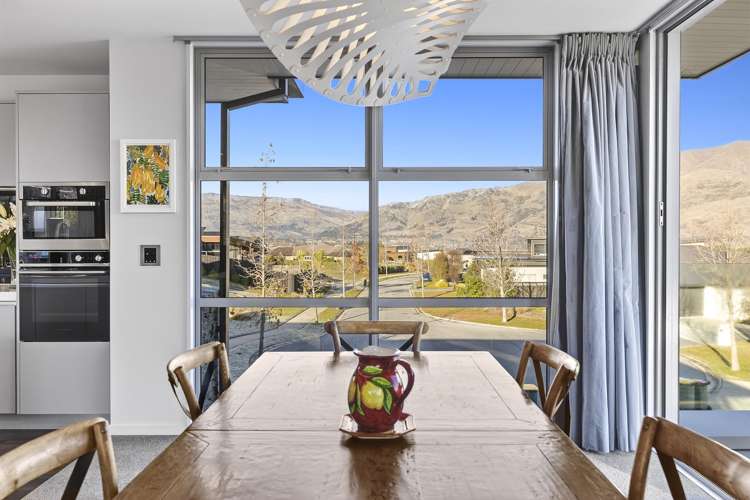 18 Urquhart Place Wanaka_15