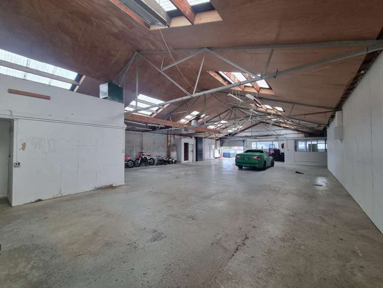 2/5 Ropa Lane Maupuia_5