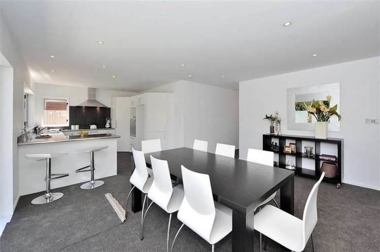 8 Derry Street Greenlane_4