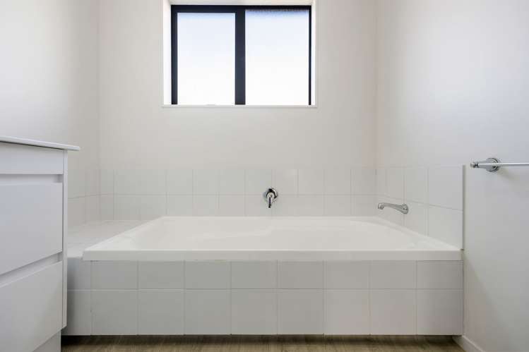 1042a Heaphy Terrace Fairfield_13