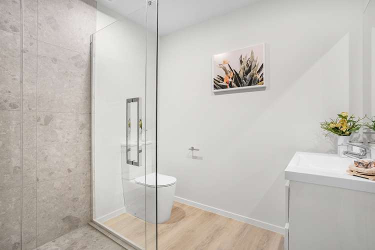 2/90 Knights Road Woburn_14