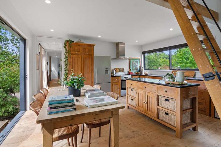 2 Laly Haddon Place_1