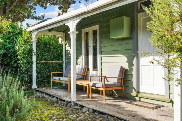 Charm, Comfort & Convenience