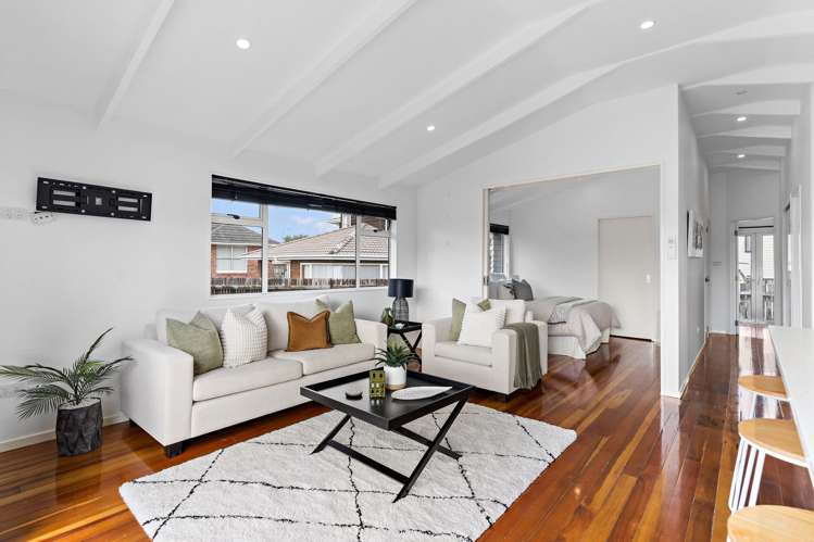 1/6 Mcleod Road Manurewa_6