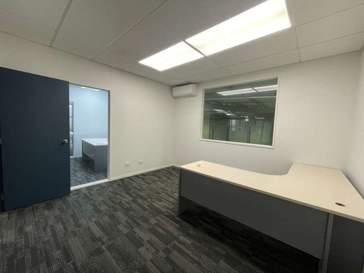 Unit E/9 Piermark Drive Rosedale_11