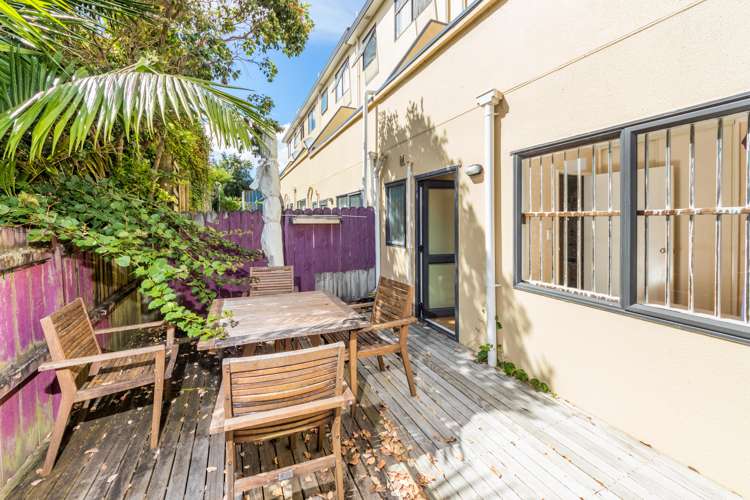 8/8 Margan Avenue New Lynn_12