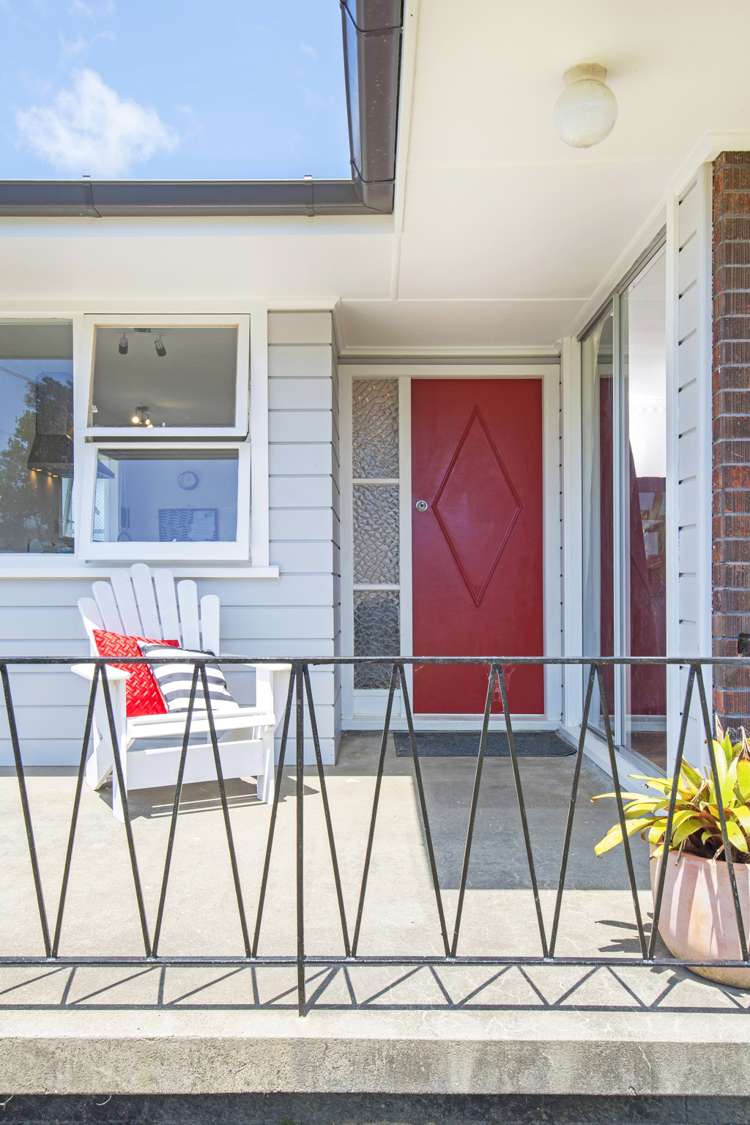 121 Hutchinsons Road Bucklands Beach_23