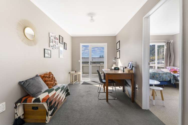 58 Beach Road Waikawa_10