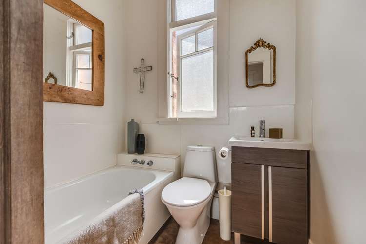 6 Huia Street Devonport_18