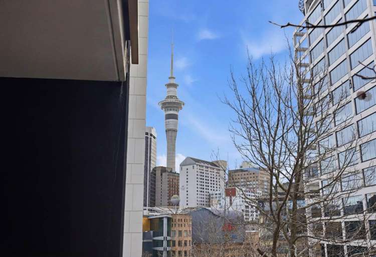 405/8 Airedale Street City Centre_14