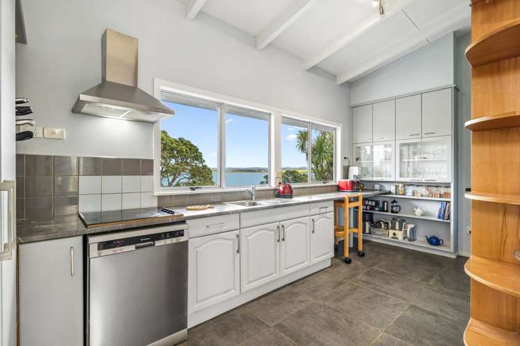 48 Ronald Avenue Glenbrook_8