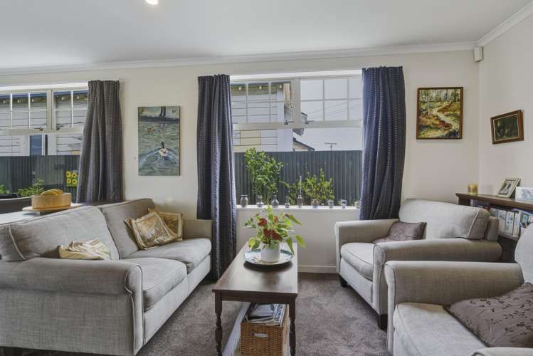 11 Hargest Crescent Saint Kilda_8