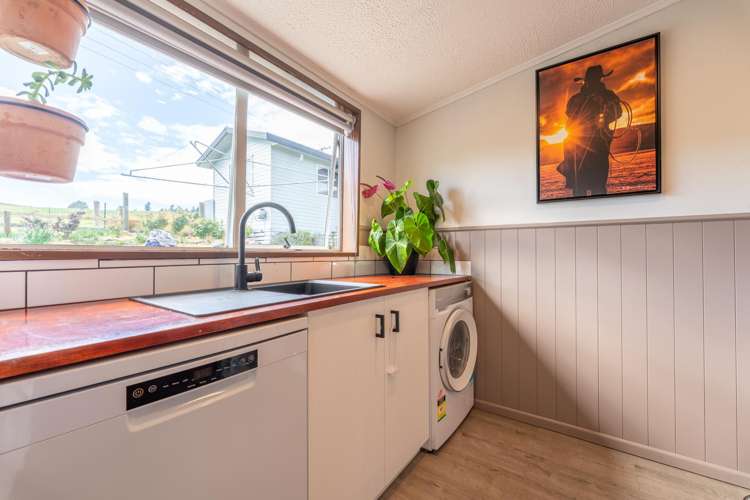 90 Parsons Road Weston_12