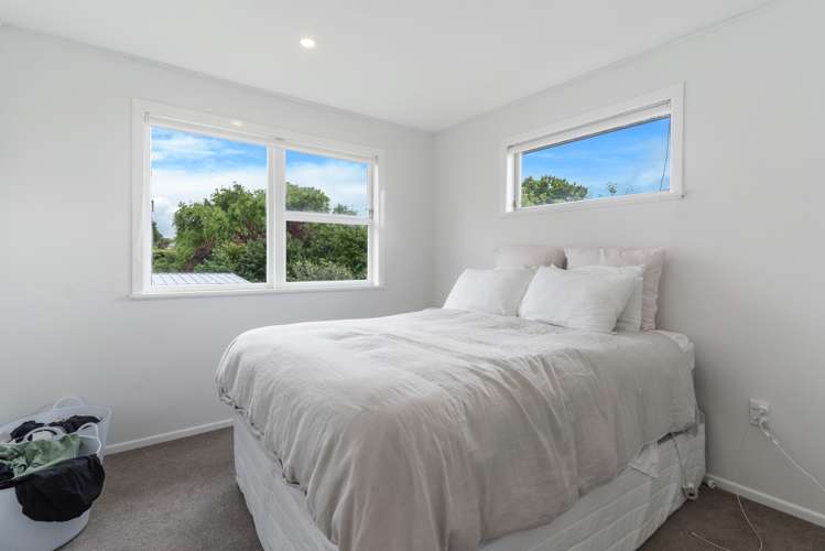 24 Gill Avenue Te Atatu Peninsula_8