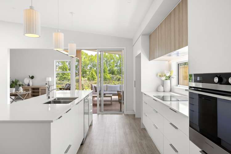 66 Saint Pauls Drive Brookfield_3