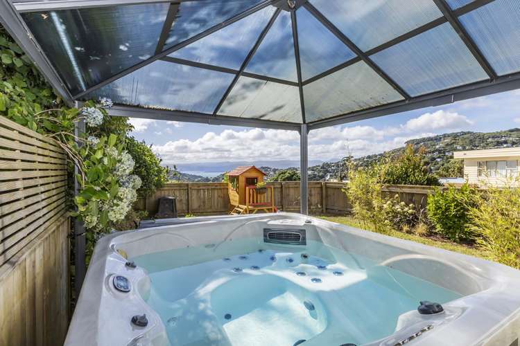 4b Sarah Way Crofton Downs_21