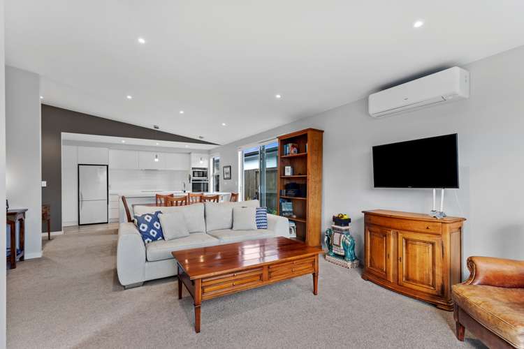 90 Saint Pauls Drive Brookfield_7