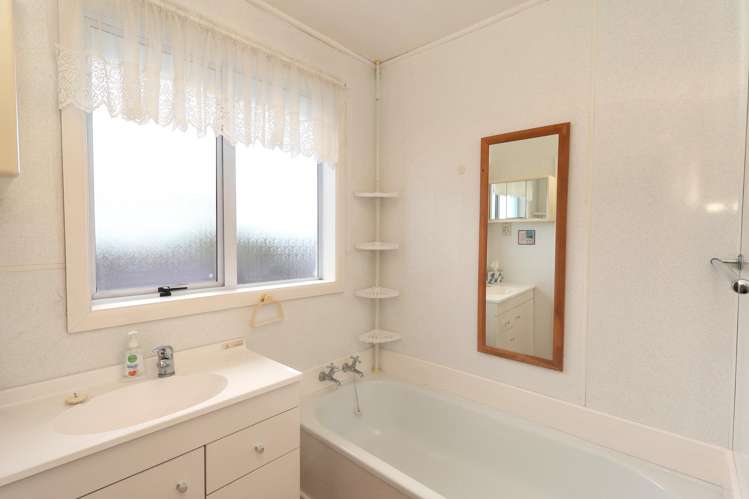 175 Tramway Road Strathern_14