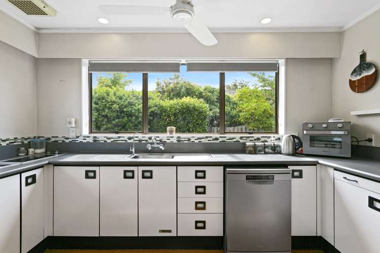 2 Hinekura Avenue Taupo_6