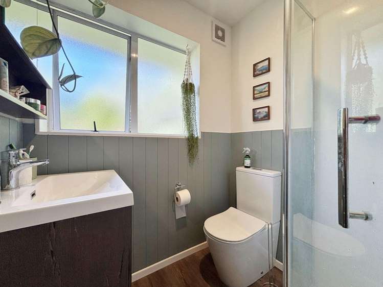 42 Gregan Cr Burnside_16