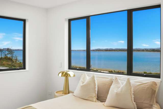 8 Wavecrest Lane Hobsonville_4