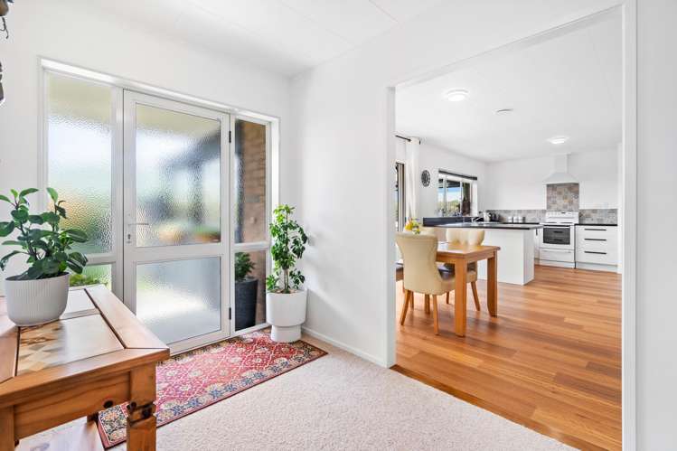 16 Elm Place Tikipunga_4