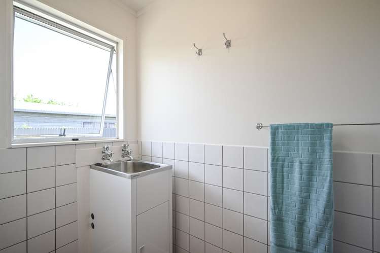 8 Cartier Crescent Flaxmere_7