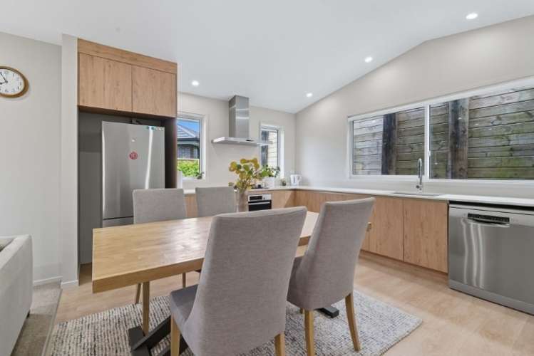 178 Adler Drive 1115_4