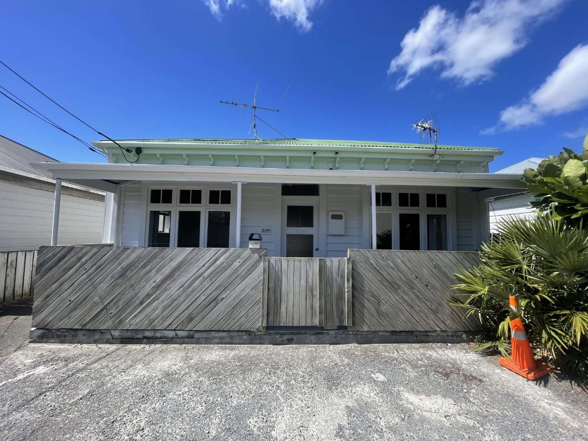 259 Adelaide Road Newtown_0