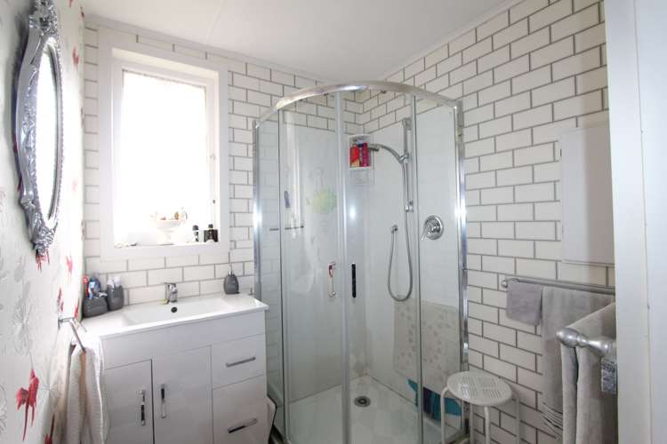 93 Tyndall Street Pahiatua_9