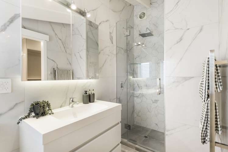 39 Doment Crescent Orewa_9