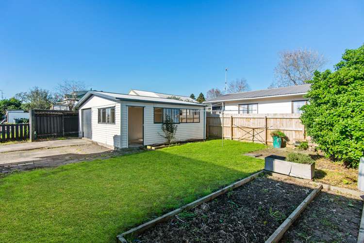 1/4 Pratt Street Papakura_14