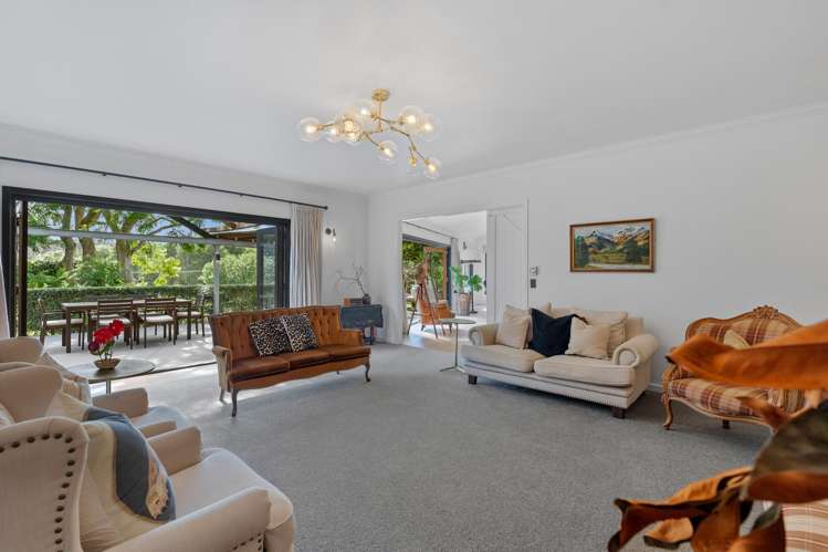 232 Church Road Te Kamo_16