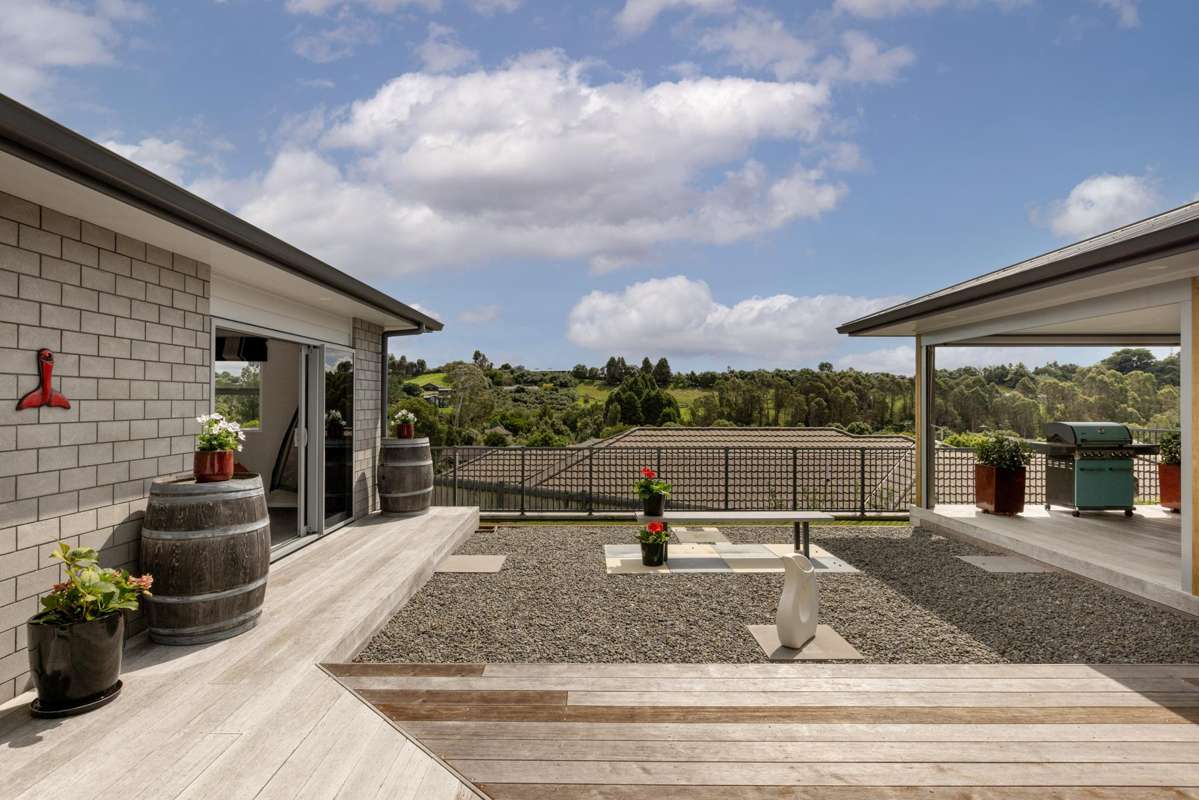 111 Oteki Park Drive_5