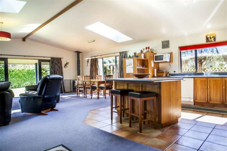 6a Lady Cobham Grove Anakiwa and Surrounds_13